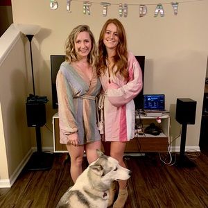 Vici mini wrap dress size small, neutral gold tones, rope belt